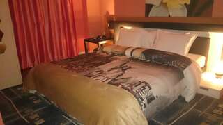 Отель Rimini Club Hotel Шумен Двухместный номер с 1 кроватью или 2 отдельными кроватями-1